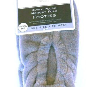 Wamsutta Ultra Plush Memory Foam Footies Slippers.